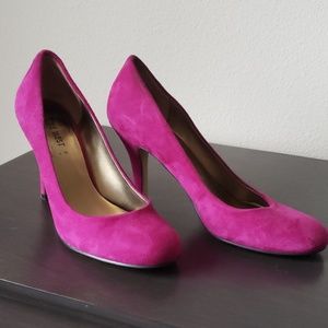🛑SOLD🛑Nine West Suede Heels